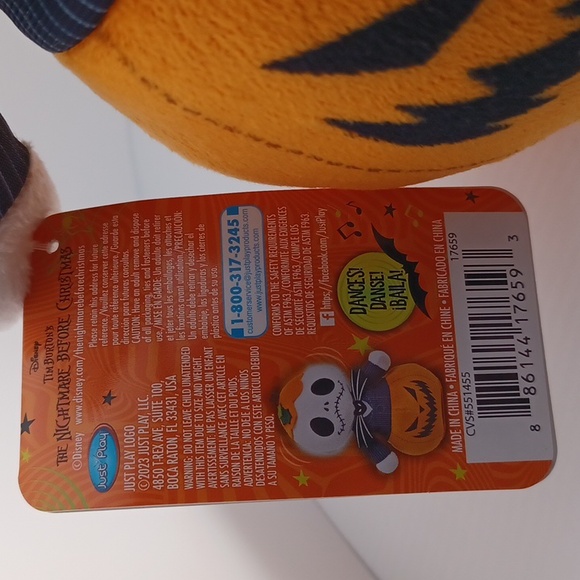 Disney Halloween Jack Skellington Musical Animated Plushie in a Jack O' Lantern - Picture 3 of 6
